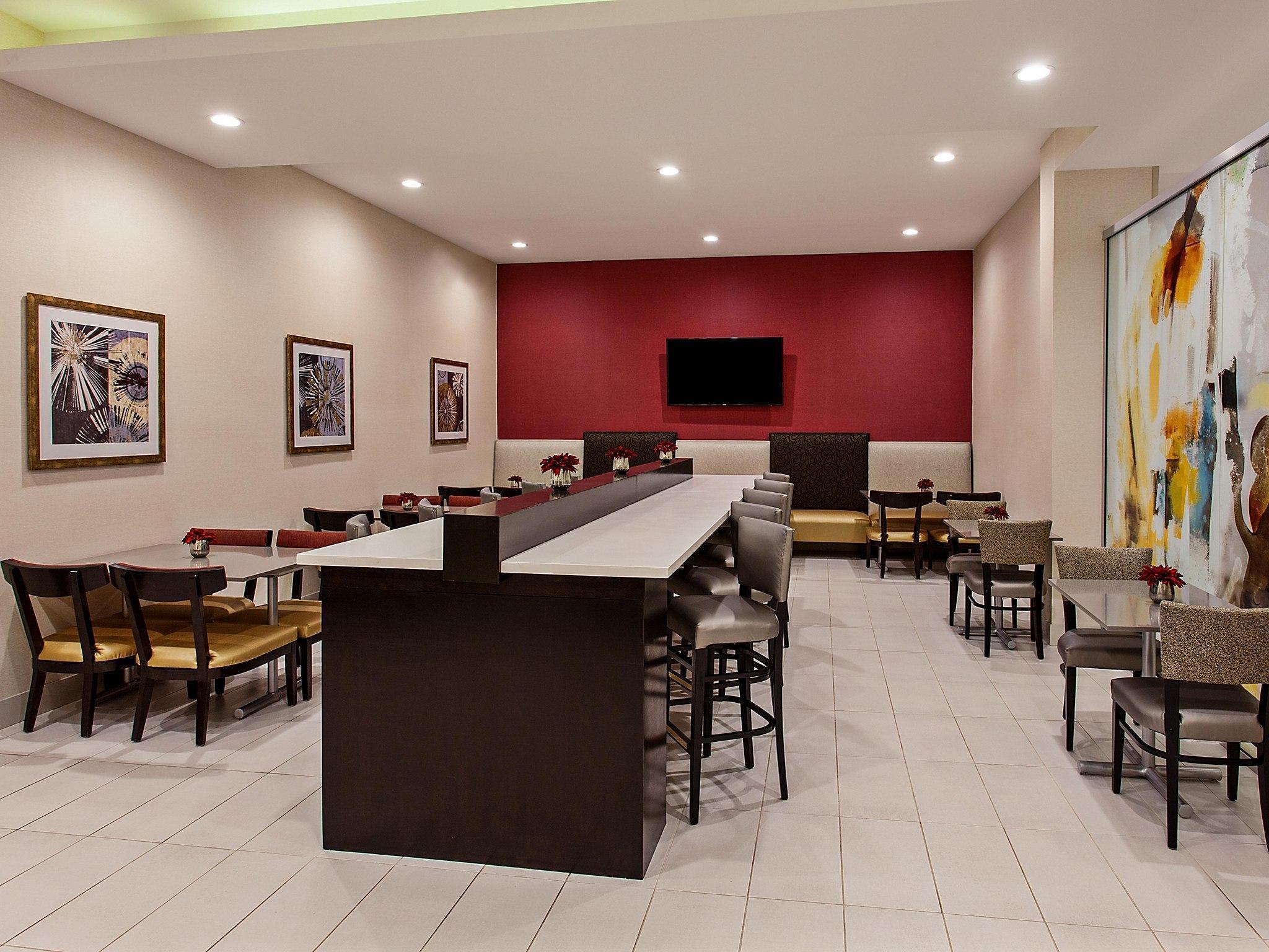 Holiday Inn Express & Suites Anaheim Resort Area By Ihg Extérieur photo
