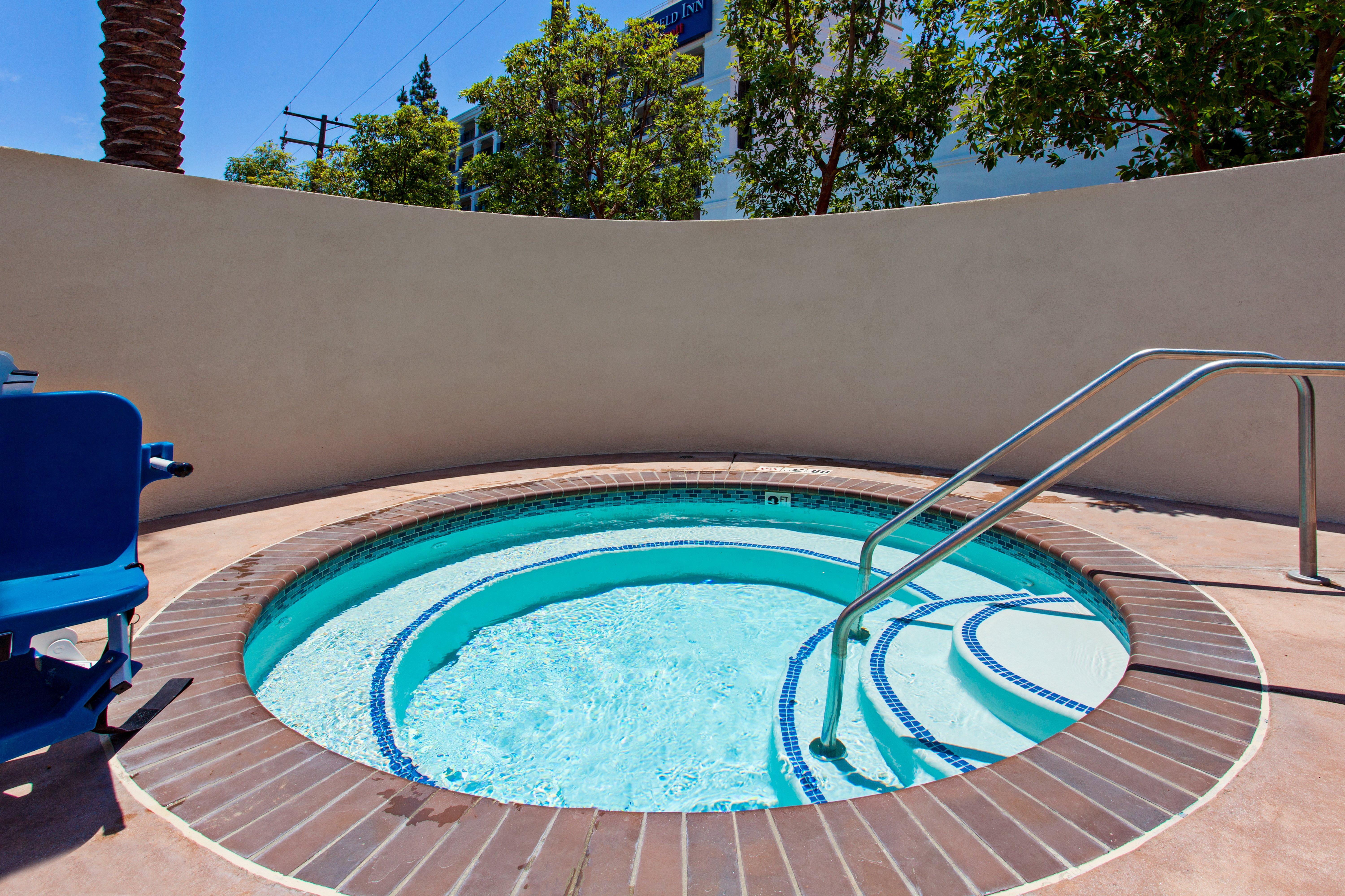 Holiday Inn Express & Suites Anaheim Resort Area By Ihg Extérieur photo
