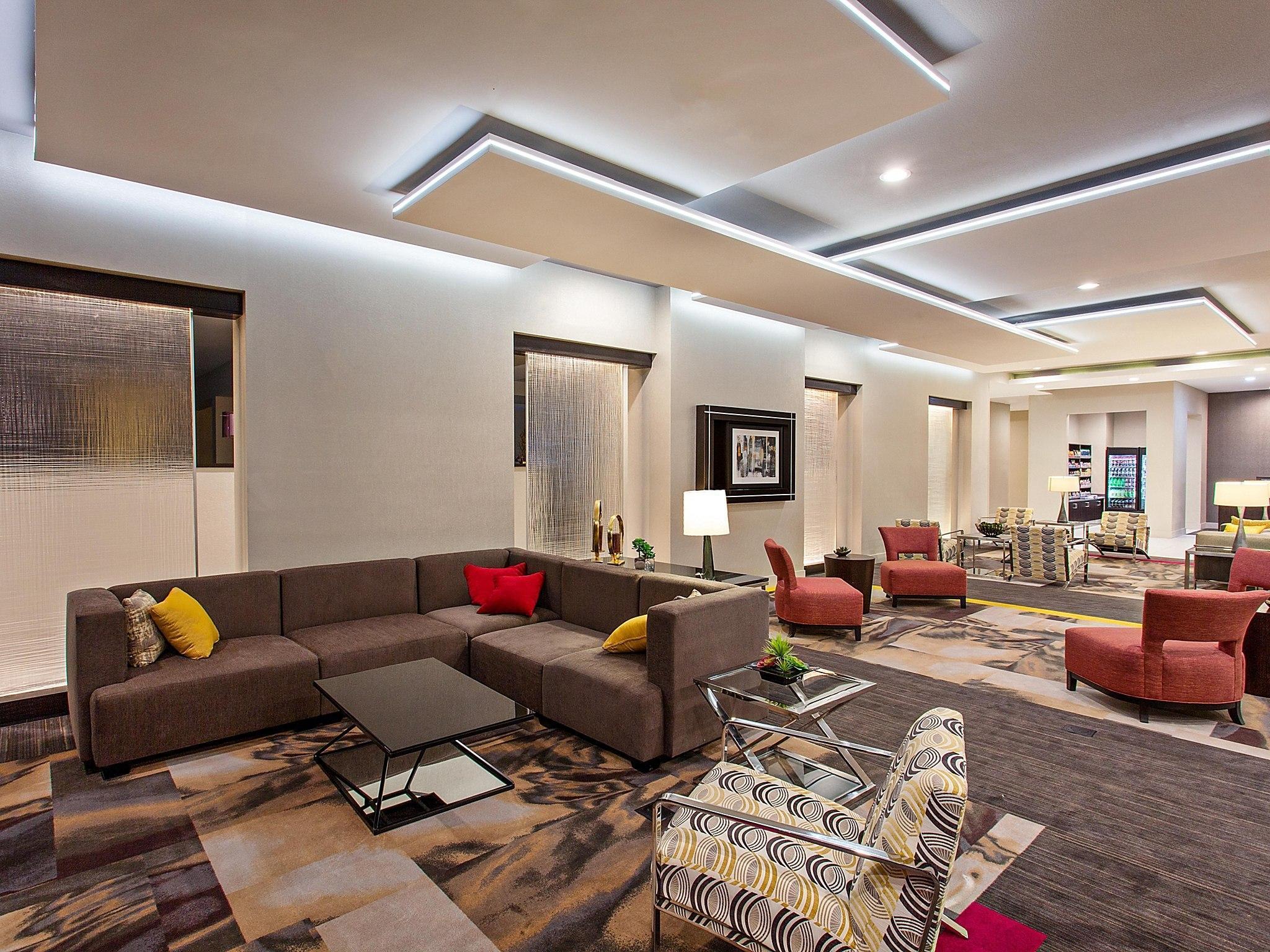 Holiday Inn Express & Suites Anaheim Resort Area By Ihg Extérieur photo