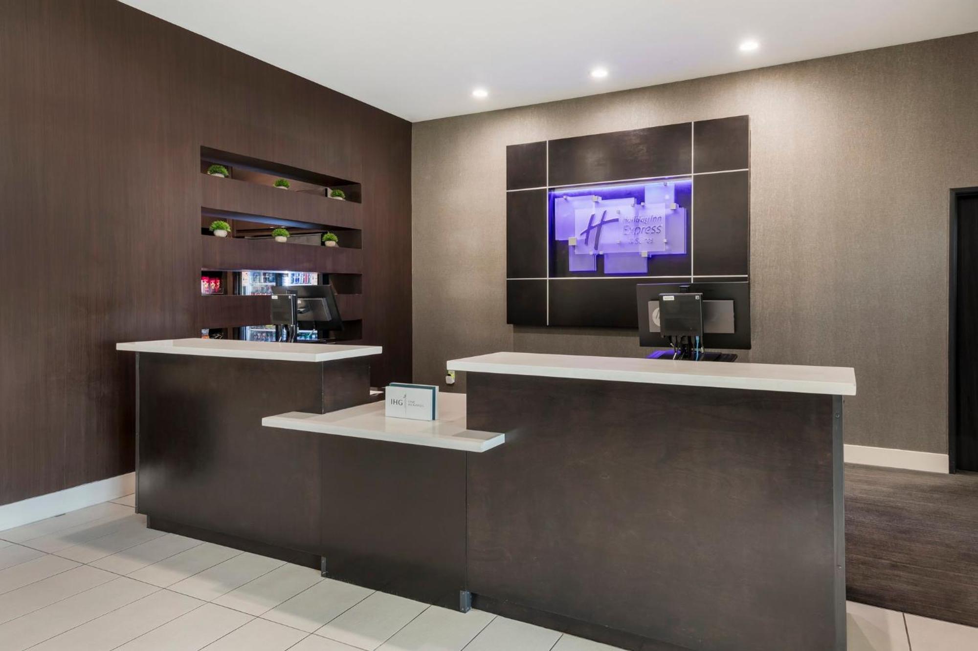 Holiday Inn Express & Suites Anaheim Resort Area By Ihg Extérieur photo
